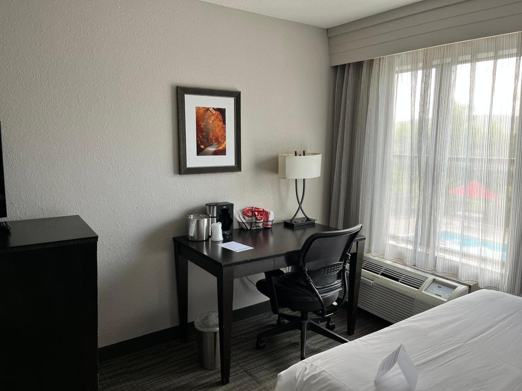 Branson Hillside Hotel Екстер'єр фото