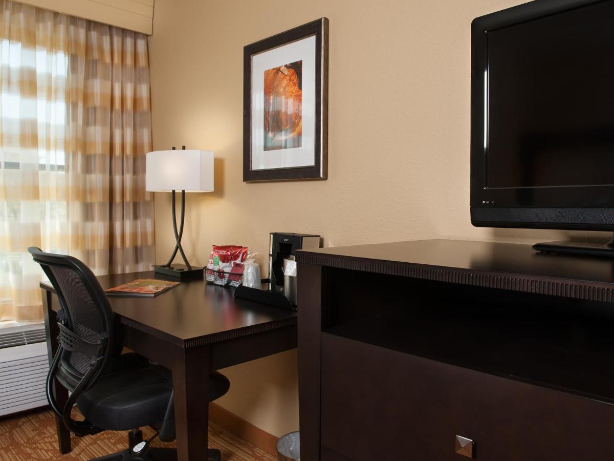 Branson Hillside Hotel Екстер'єр фото