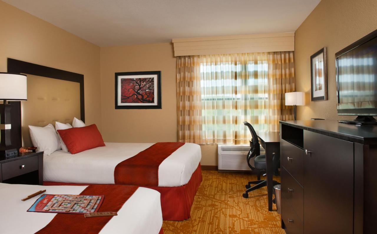 Branson Hillside Hotel Екстер'єр фото