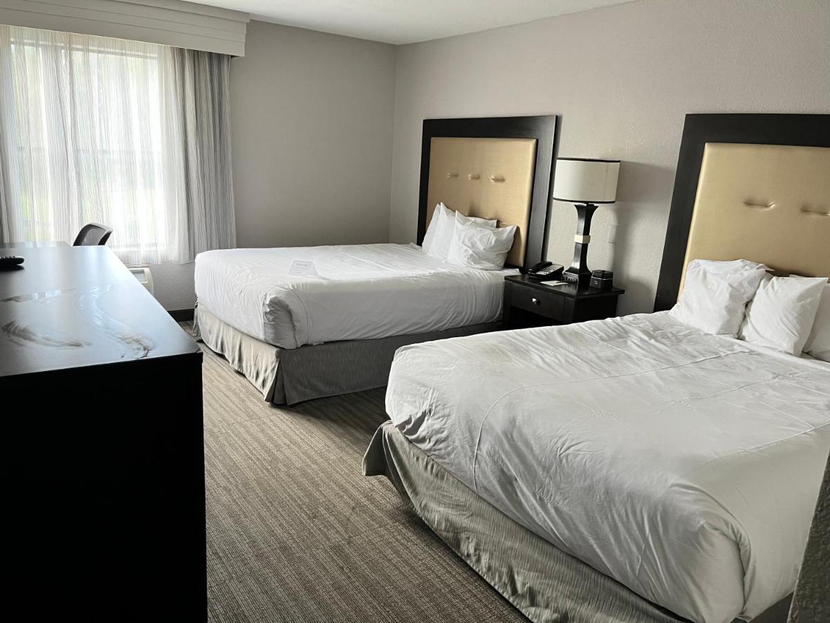 Branson Hillside Hotel Екстер'єр фото